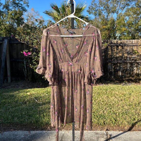 Betsey Johnson Tops - Betsey Johnson Genuine Y2k Vintage Silk Floral Babydoll Top Size 4